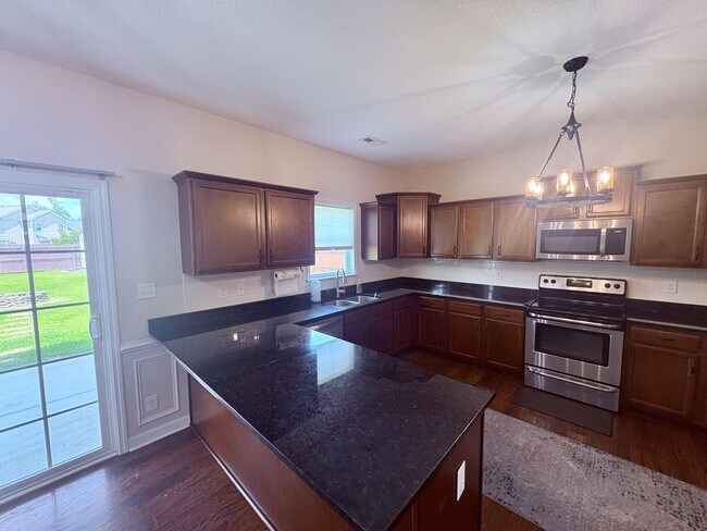 Building Photo - 604 Drummond Grove Ln