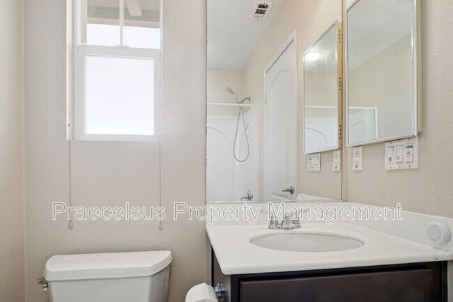 Building Photo - 2151 Cherry Blossom Ct