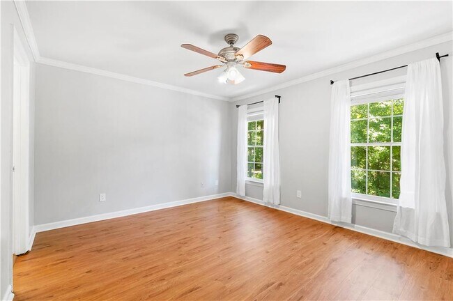 Building Photo - 46 Mt Vernon Cir
