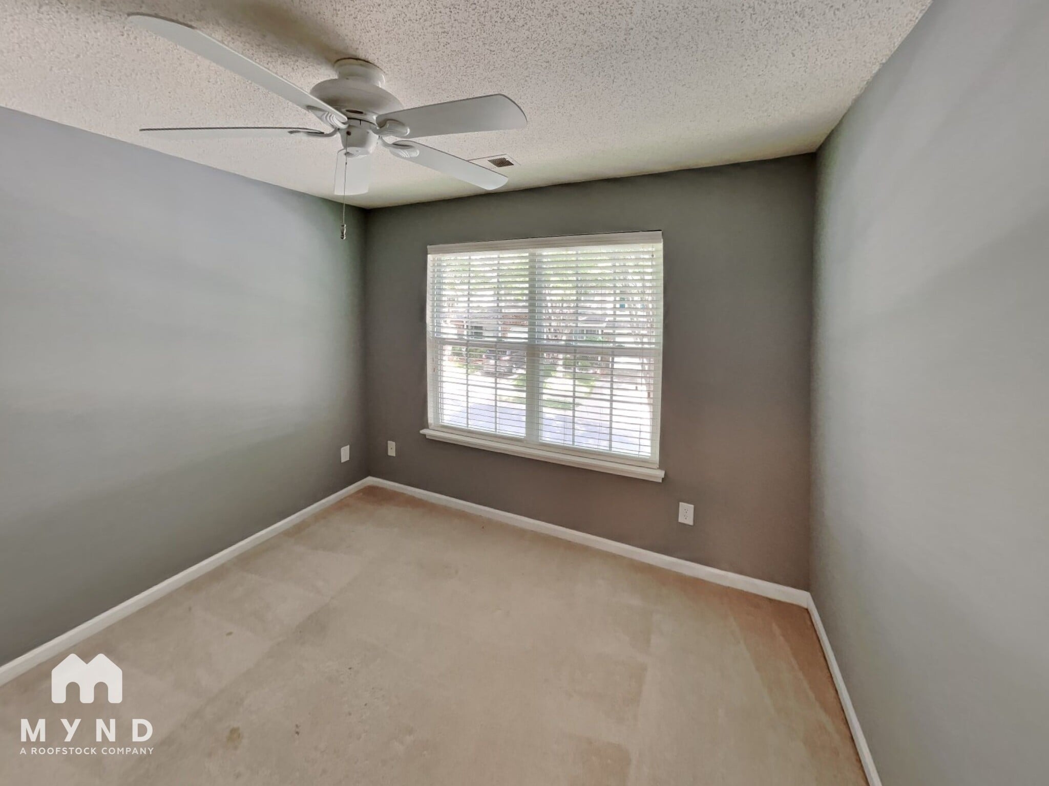 Building Photo - 16724 Timber Crossing Rd