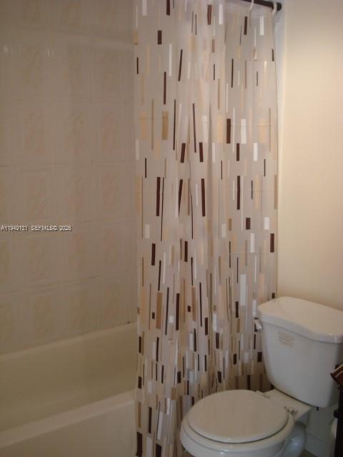 Building Photo - 17021 N Bay Rd