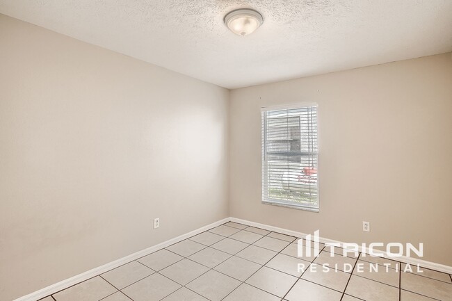 Building Photo - 11503 Andy Dr