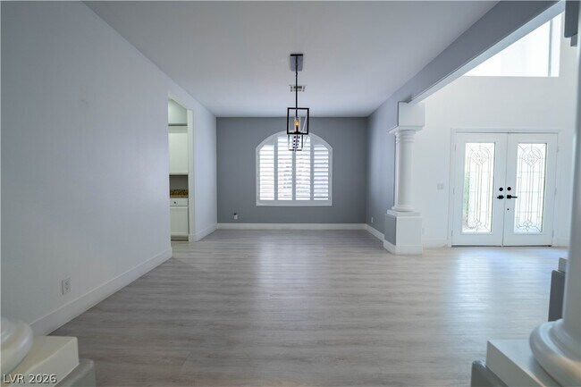 Building Photo - 4875 Impressario Ct