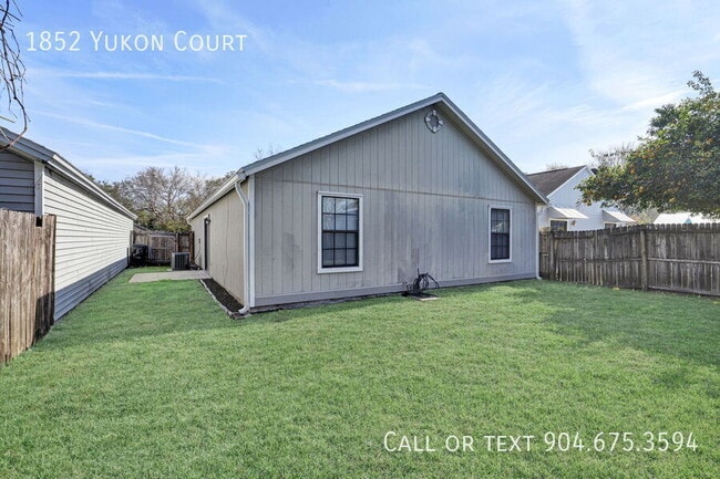 Building Photo - 1852 Yukon Ct