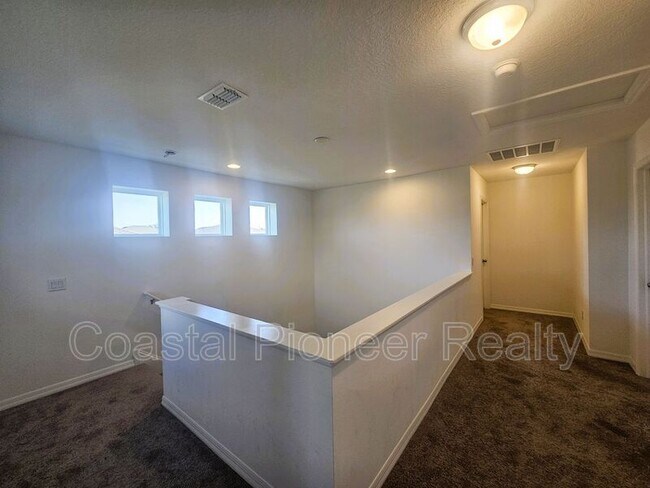 Building Photo - 16073 Sonoma Grv Cir
