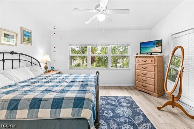 Building Photo - 12181 Summergate Cir