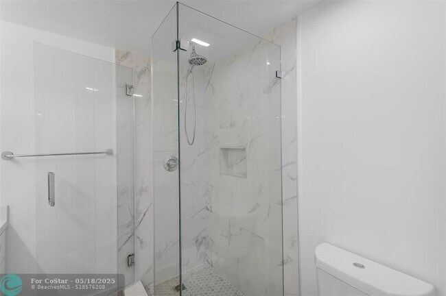 Building Photo - 7809 78th Way