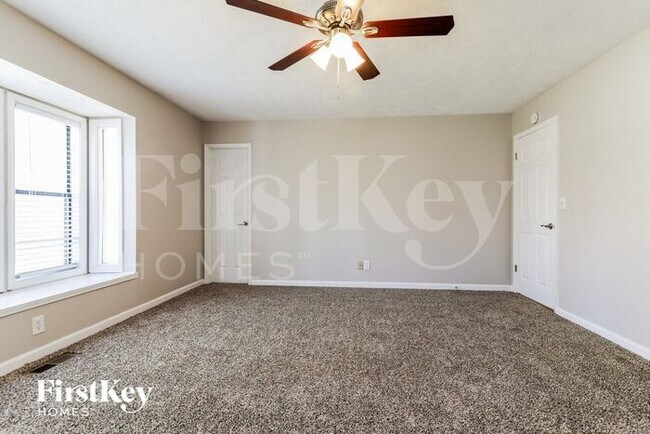 Building Photo - 334 McKees Rock Ln