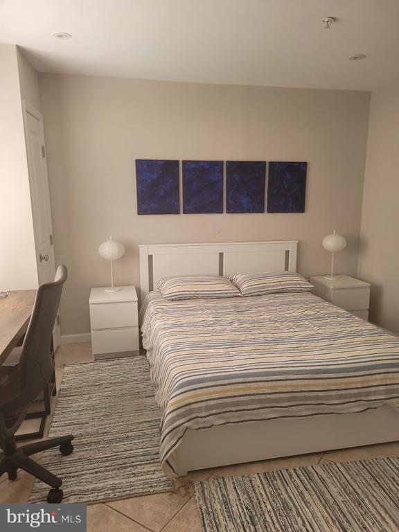 Building Photo - 14059 Pellita Terrace