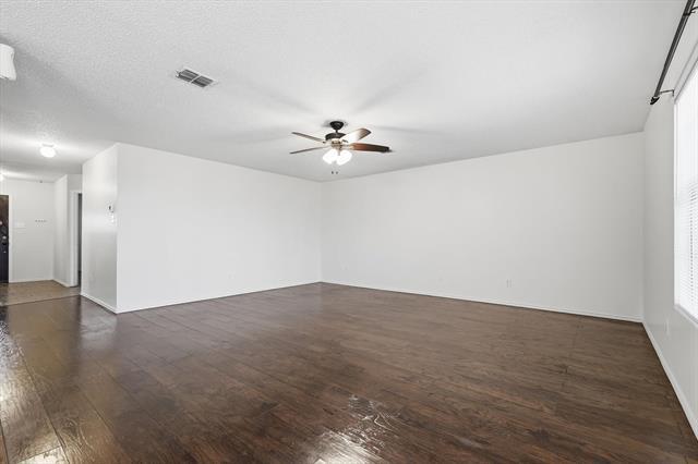 Building Photo - 1452 Hickory Creek Ln