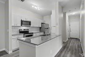 Building Photo - 4501 Druid Ln