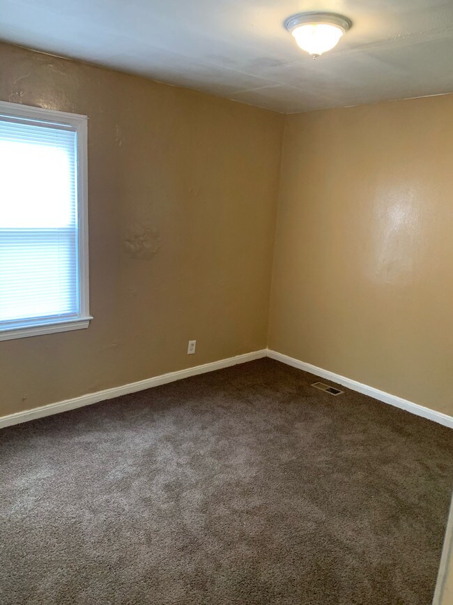 Building Photo - 19516 Trinity St