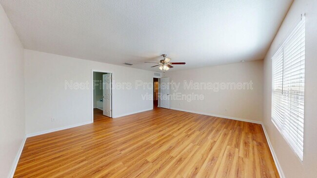 Building Photo - 5000 Magnolia Valley Dr