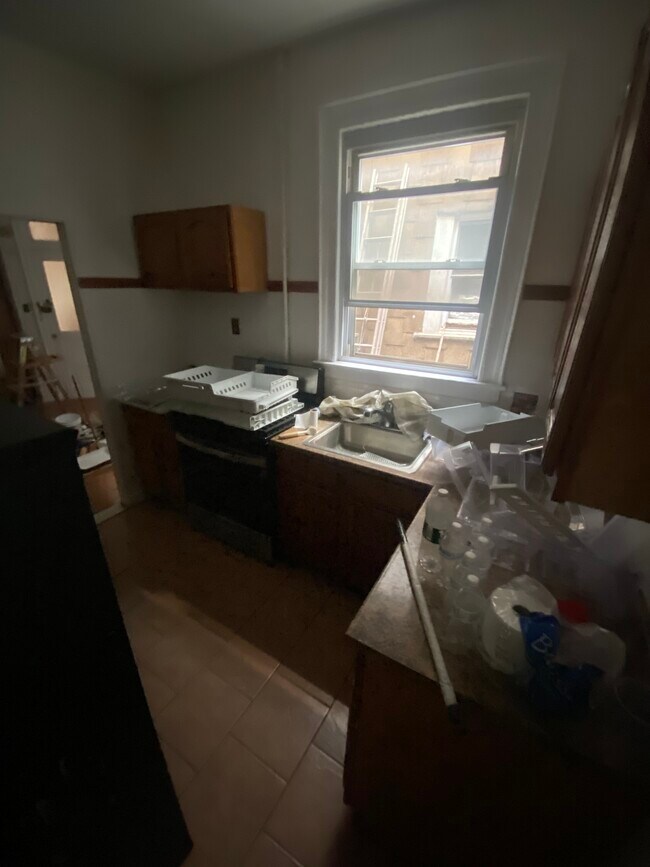 Building Photo - 2234 41st St