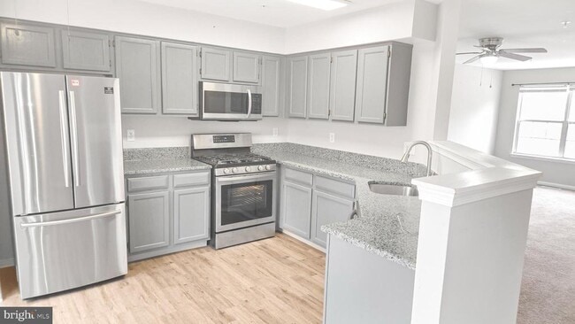 Building Photo - 841 Alabaster Ct