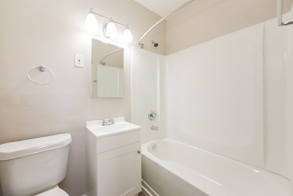 Building Photo - 1412 Brookhill Dr