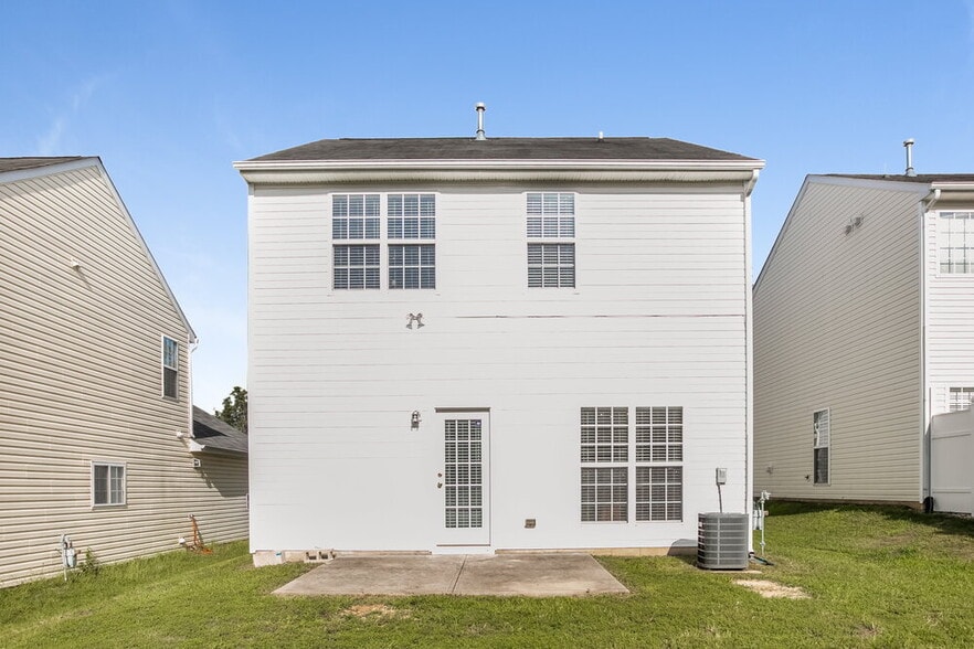 Building Photo - 4449 Snowcrest Ln