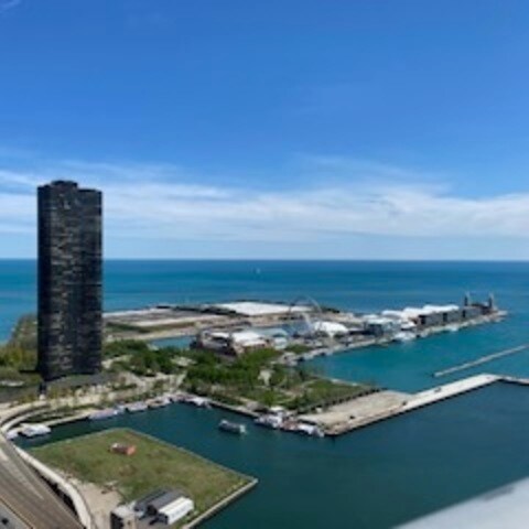 Building Photo - 450 E Waterside Dr