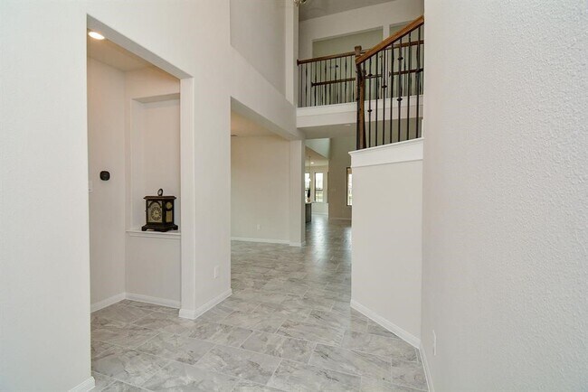Building Photo - 923 Orange Zest Ln
