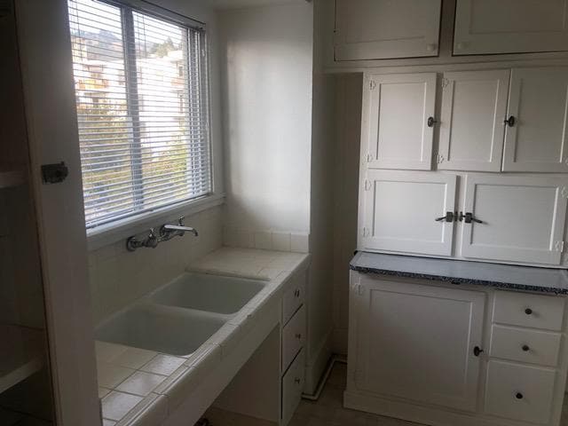 Building Photo - 2524 Benvenue Ave