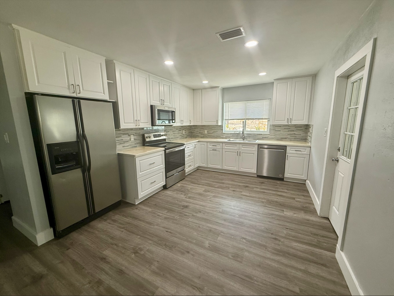 Building Photo - 117 Watters Dr