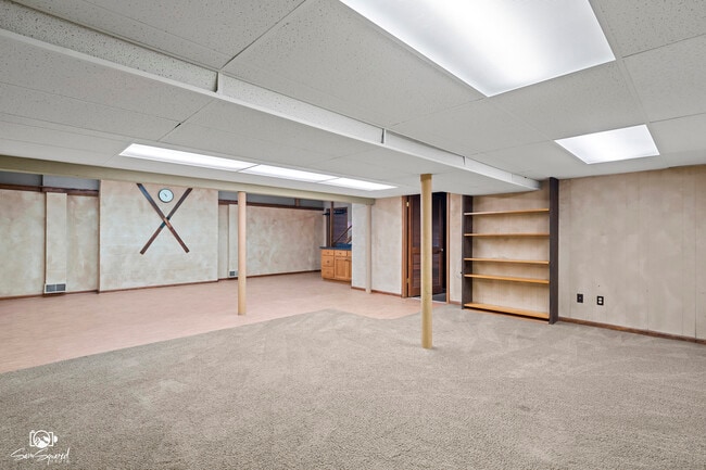 Building Photo - 509 Apollo Dr