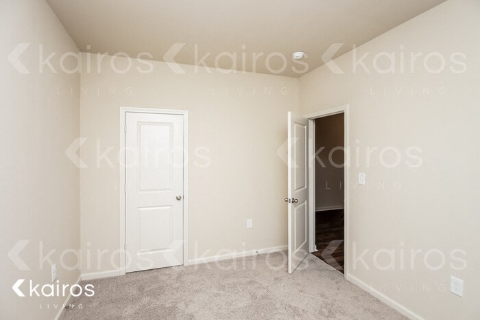 Building Photo - 18532 Wiregrass Dr