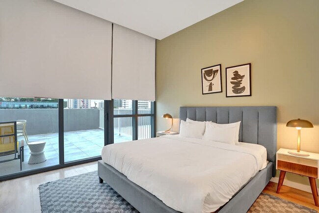 Building Photo - 1220 17th St