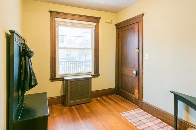 Building Photo - 65 Fiske St