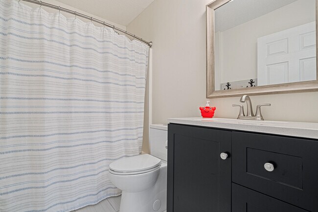 Building Photo - 8517 High School Blvd