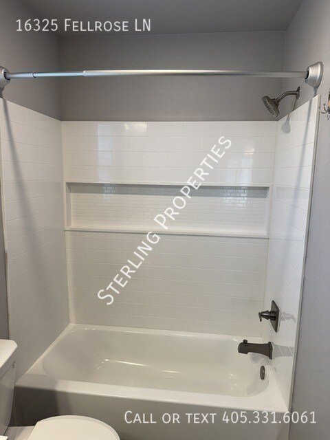 Building Photo - 16325 Fellrose Ln