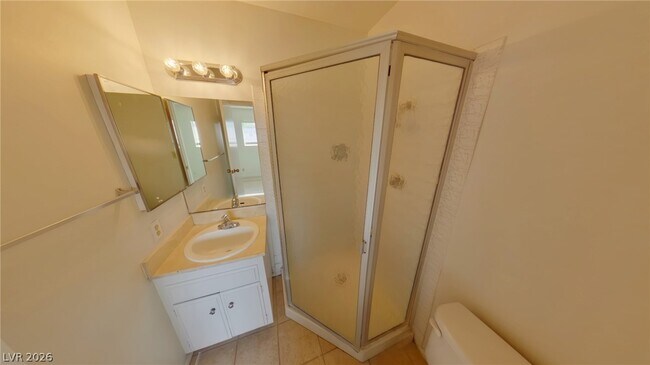 Building Photo - 210 Greenbriar Townhouse Way