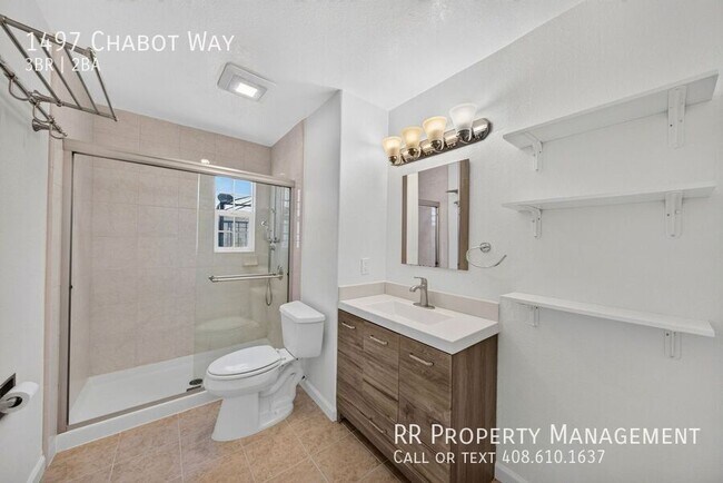 Building Photo - 1497 Chabot Way