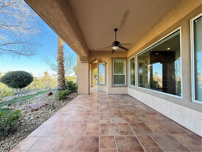 Building Photo - 10284 Sofferto Ave