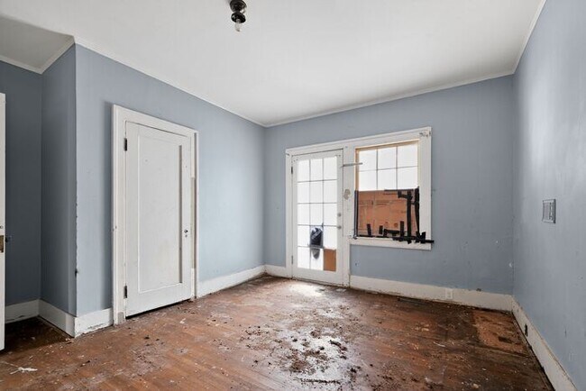 Building Photo - 322 Arlington Ave