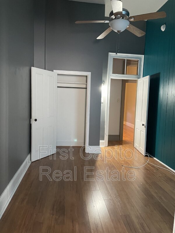 Building Photo - 145 S Beaver St