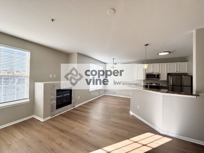 Building Photo - 2855 Blue Sky Cir