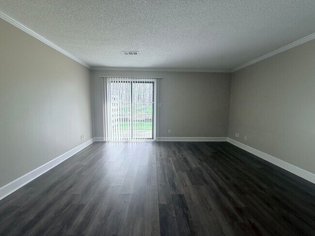 Building Photo - 3730 Old Flowery Branch Rd