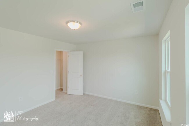 Building Photo - 1863 Villena Dr