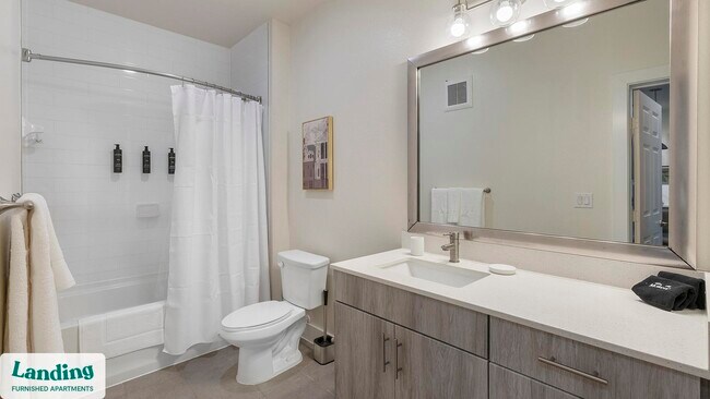 Building Photo - 401 Hemphill St