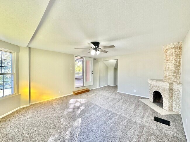 Building Photo - 1505 24th St