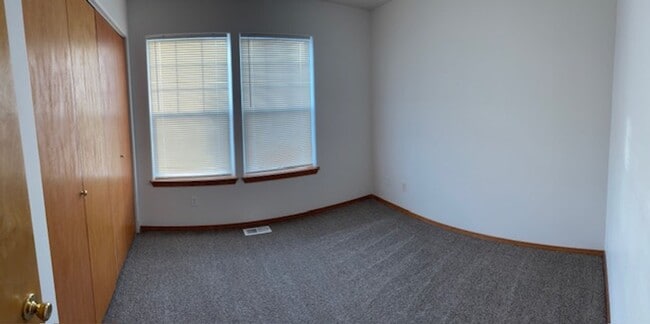 Building Photo - $2,250 / 3br - 1240ft2 - ?? NICE Valley 3Bd 2Ba Rancher! Ready Now! #1338 ?? (Spokane Valley)