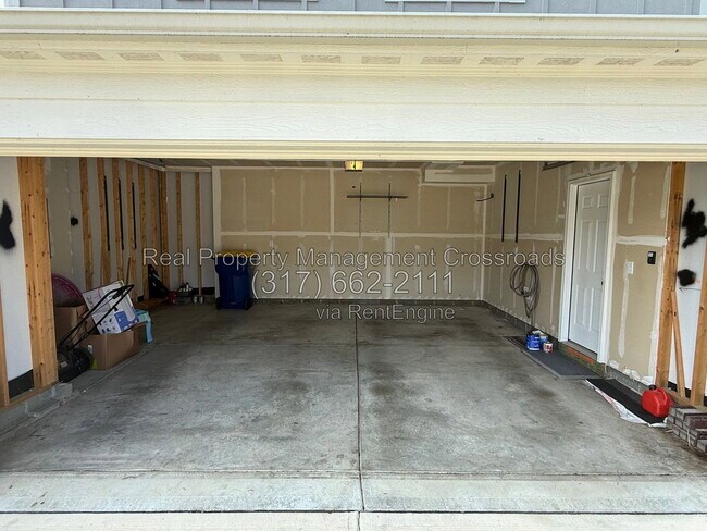Building Photo - 5509 W Woodhaven Dr