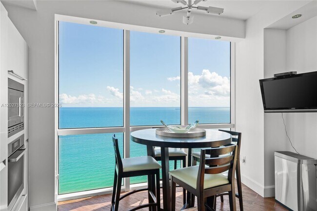 Building Photo - 18201 Collins Ave