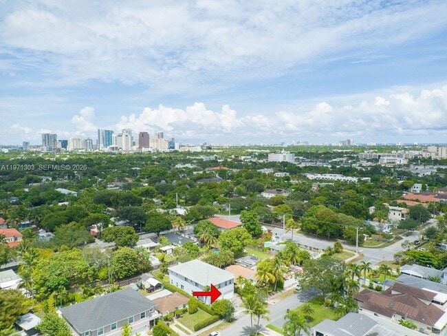 Building Photo - 619 SW 17th St