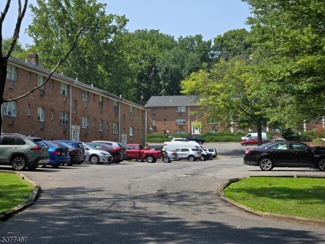 Building Photo - 1041 Ridge St