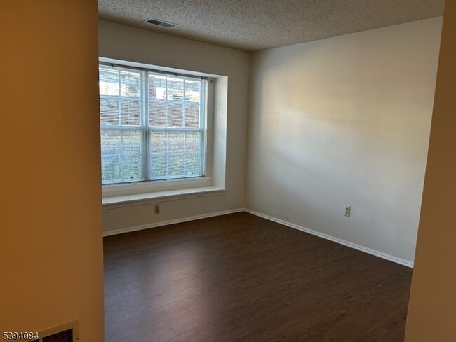 Building Photo - 1248 Garrison Ct