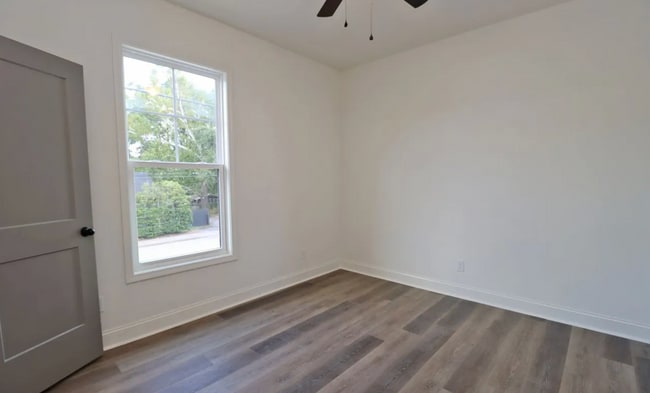 Building Photo - Pre-Leasing for the 26-27 School Year! Brand New Duplex In The Sought After Rosewood Columbia Are...