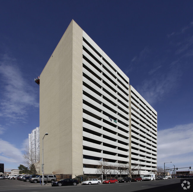 Building Photo - Halcyon House