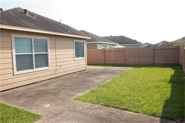 Building Photo - 19022 Wild Yaupon Dr